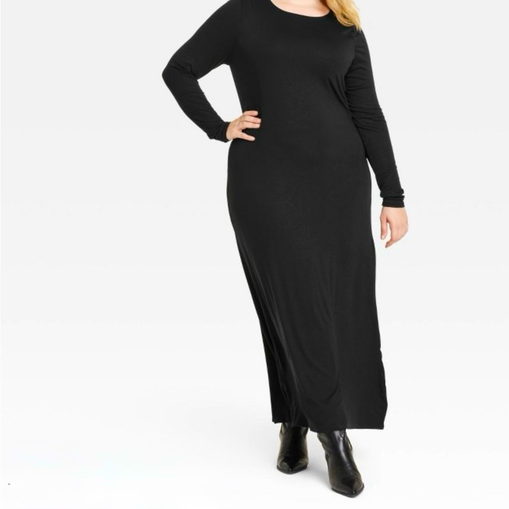 Elegant Black Maxi Dress